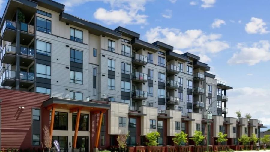 </who>Kelowna continues to be the fifth most expensive city in the country to rent an apartment behind Vancouver, Toronto, Burnaby and Victoria.