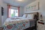 BRIGHT 3-BEDROOM HOME NEAR LAKE AND WINERIES Photo