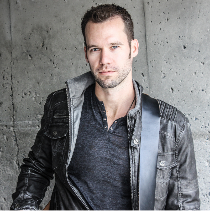 <who> Photo Credit: chadbrownlee.com. </who> Chad Brownlee will be in Kelowna Jan. 6.