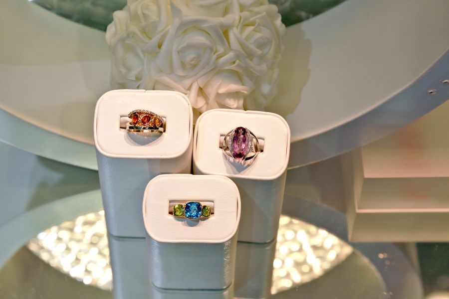 A beautiful ring or pendant in a bright colour is a perfect Valentine's Day gift.
