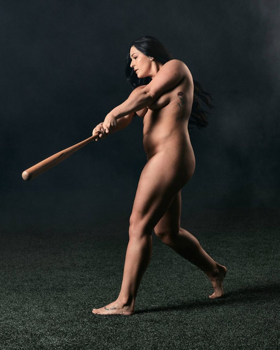 <who>Photo Credit: ESPN's Body Issue</who>Lauren Chamberlain
