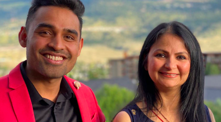 <who> Photo Credit: Tips & Toes Spa and Studio </who> Satish Bhardwaj and Nancy Behal