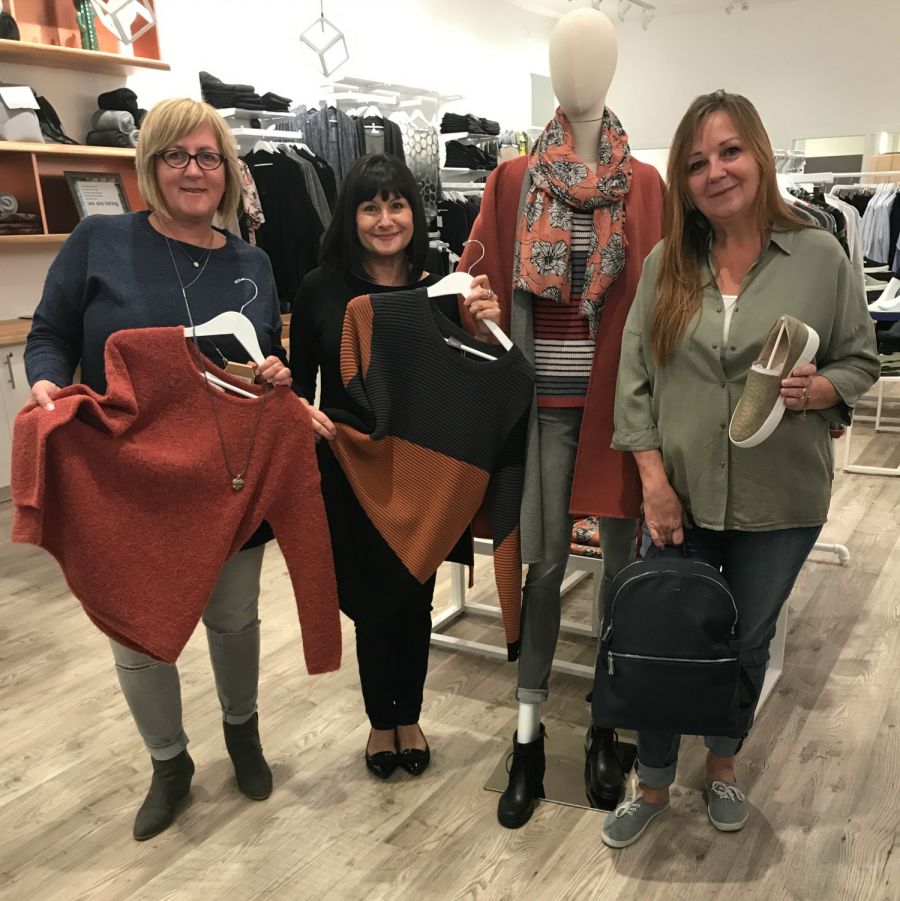 <who>Photo Credit: Contributed</who>Caposhie - (L to R) Kim Bernstein (manager), Gordana Stewart (sales associate) and Lynne Davidson (sales associate)