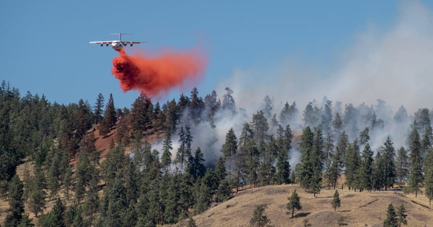 PHOTOS: Knox Mountain wildfire sparked on Saturday