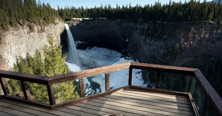 Check out the best tourist attractions outside city limits, as voted by you!
