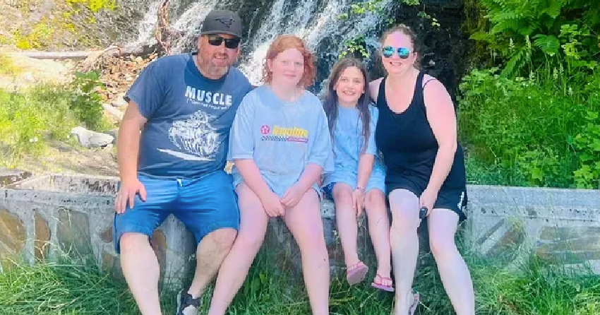Family of 9-year-old girl who died after car crash 'completely ...