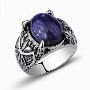 Anello con artiglio di drago in lapislazzuli.