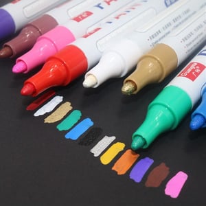 Pennarello permanente | 12 colori in un set