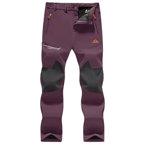 Pantaloni chic di tendenza