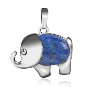 Collana in lapislazzuli con disegno di un elefante.