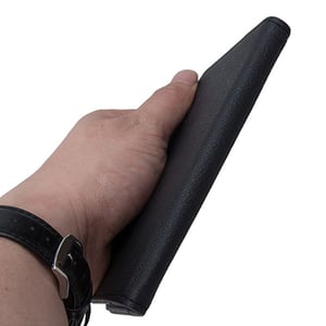 Porta passaporto in pelle