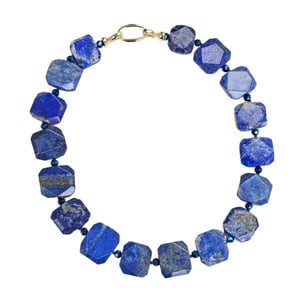 Collana da donna in lapislazzuli con chiusura in oro