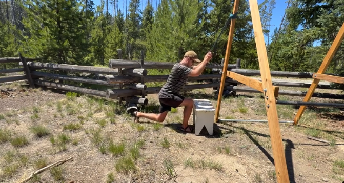 Assisted Reverse Lunge with Blocked Knee