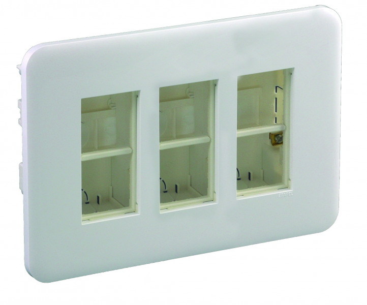 Efapel Werkstation Inbouw Leeg 3x4 Modules Wit