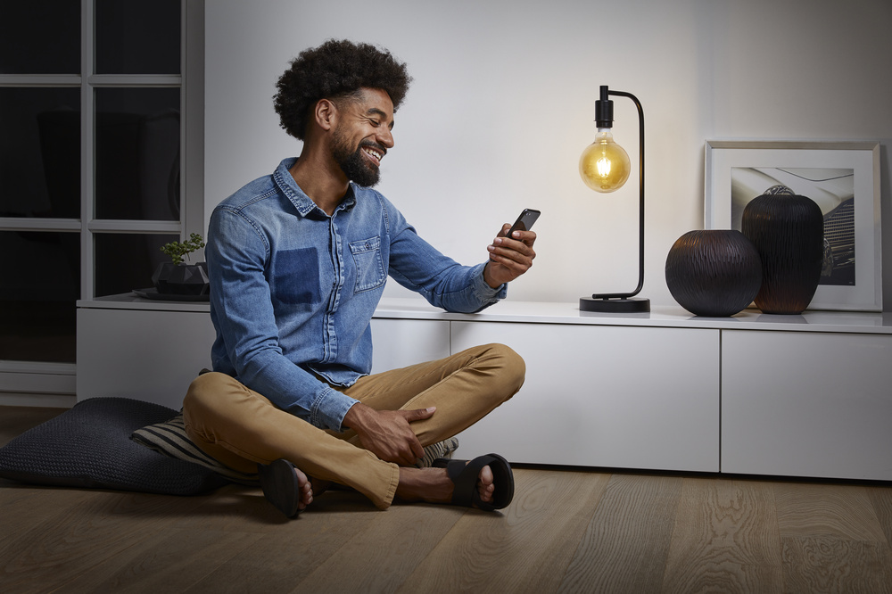 SMART+ Filament Globe Dimmable 45 6.5 W/2500K E27 (CS à 1 PCE)