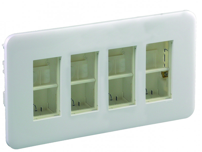 Efapel Werkstation Inbouw Leeg 4x4 Modules Wit