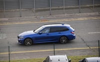 BMW 320d xDrive Touring — Saphirschwarz metallic
