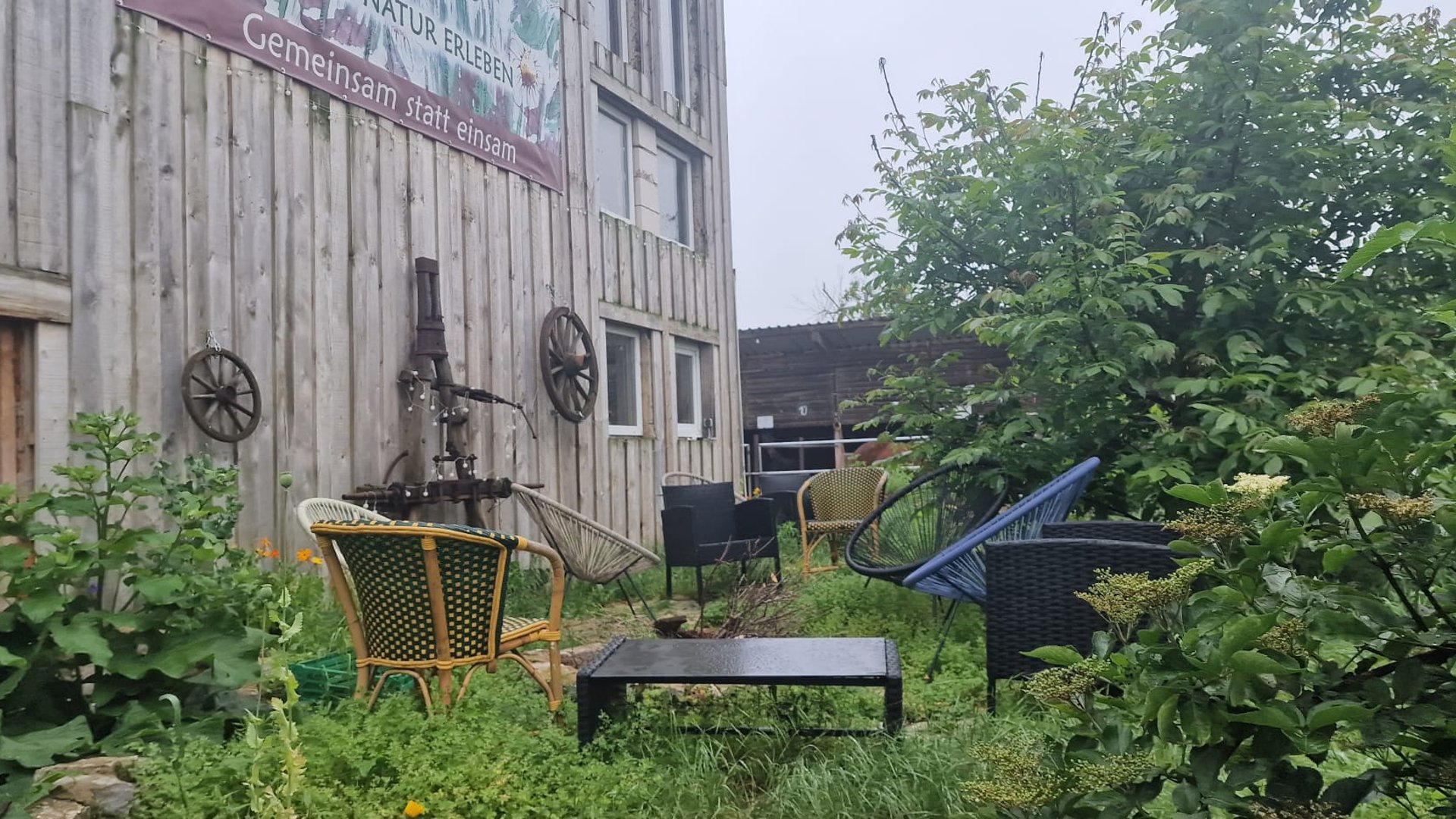 Innenhof im Sommer