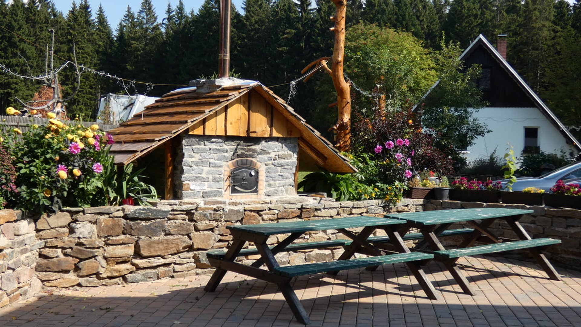 Brotbacken im Ferienlager