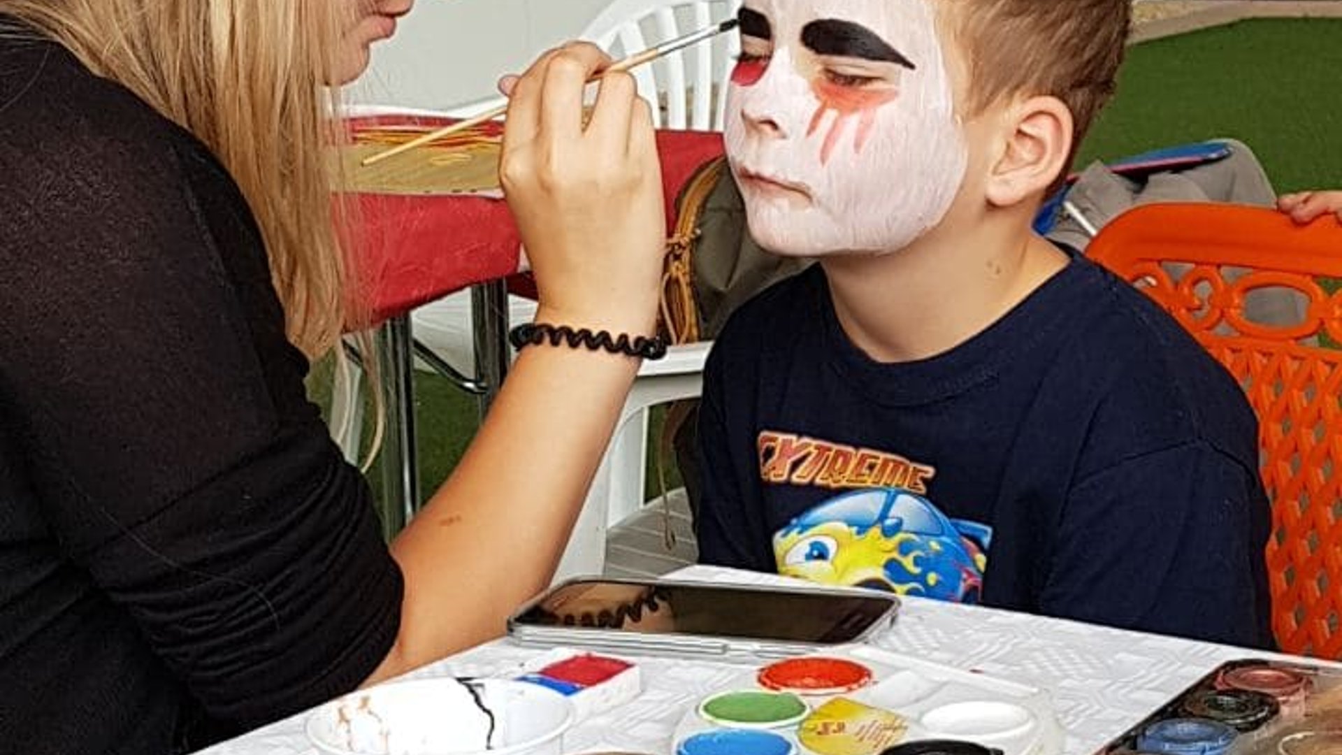 Kinderschminken im Tagescamp Erfurt