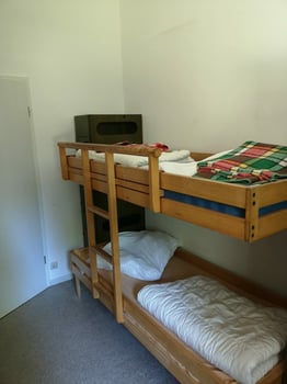 4 Bettzimmer mit DU/WC