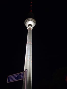 Fernsehturm bei Nacht