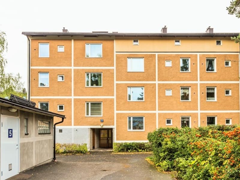 Trollesundsvägen/Portingång