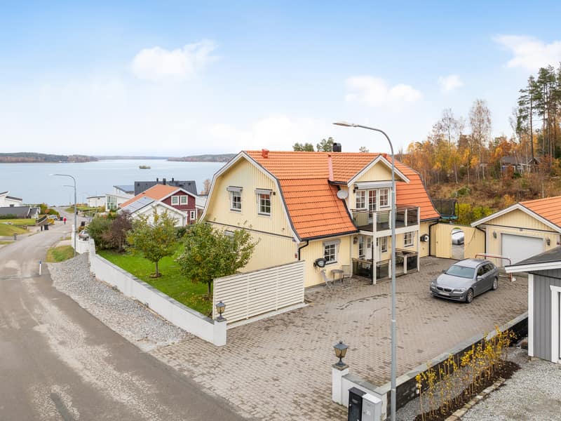 Välkommen till Tömvägen 32