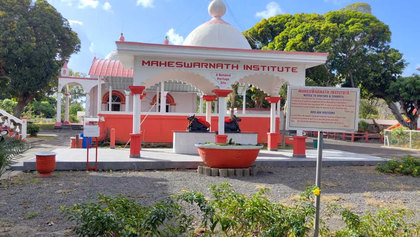 Chrám Maheswarnath Mandir institute chrám