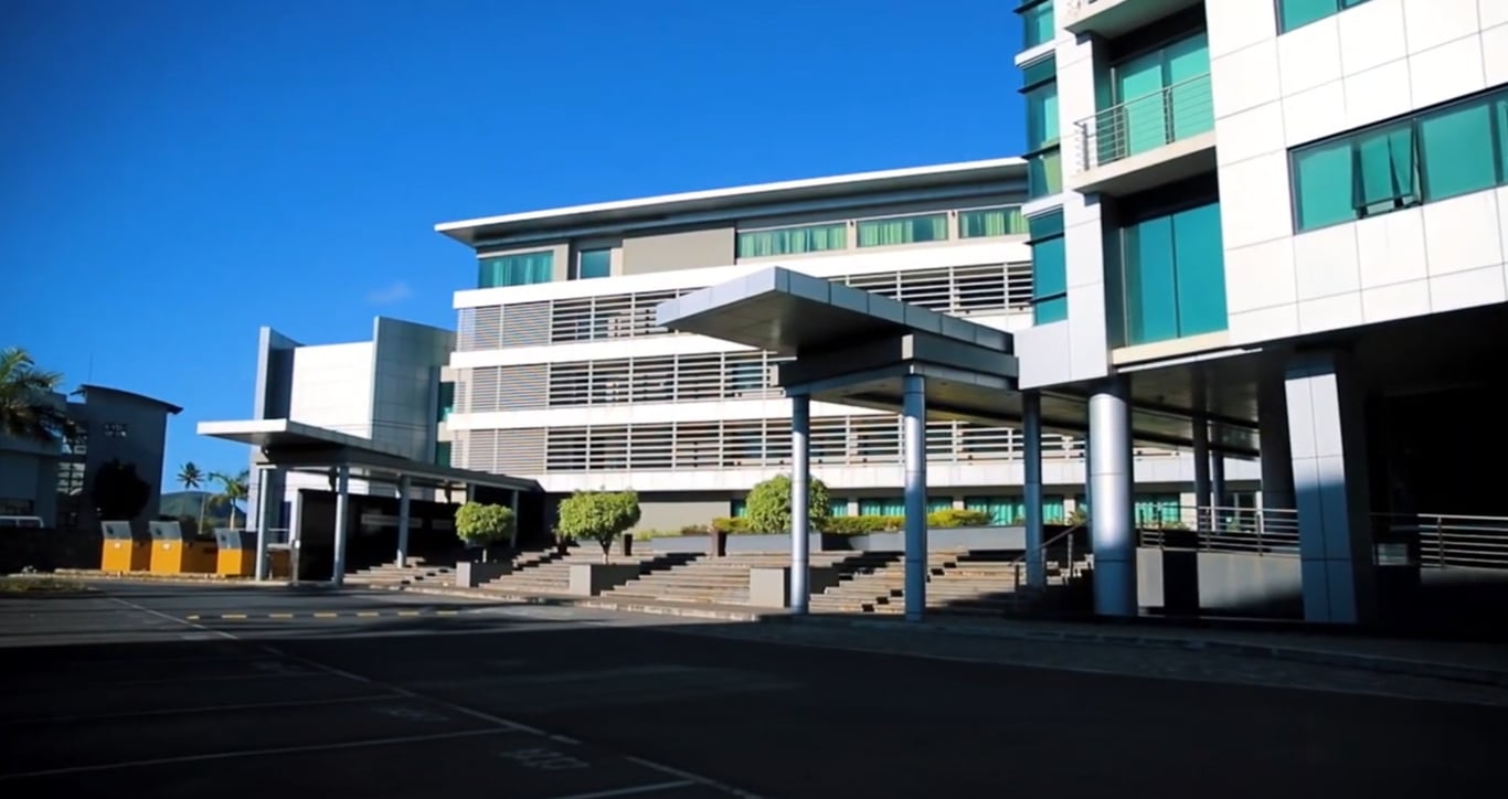 University of Mauritius moderné pavilóny