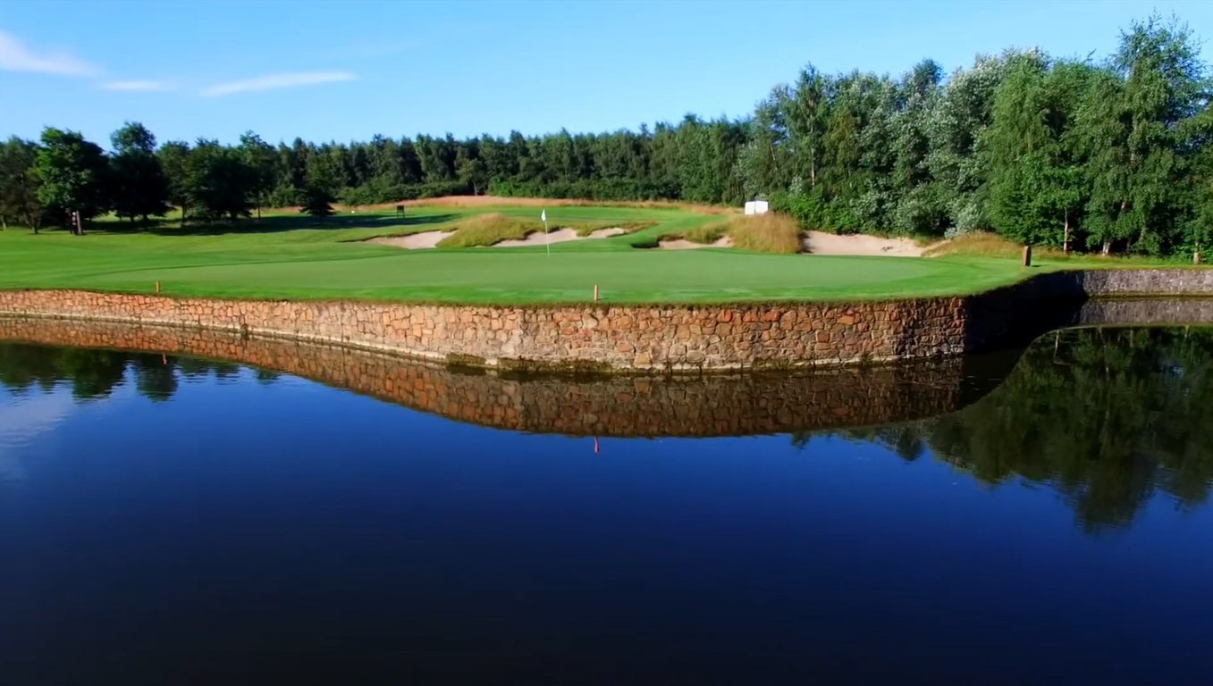 Heritage Golf Club jamky pri vode
