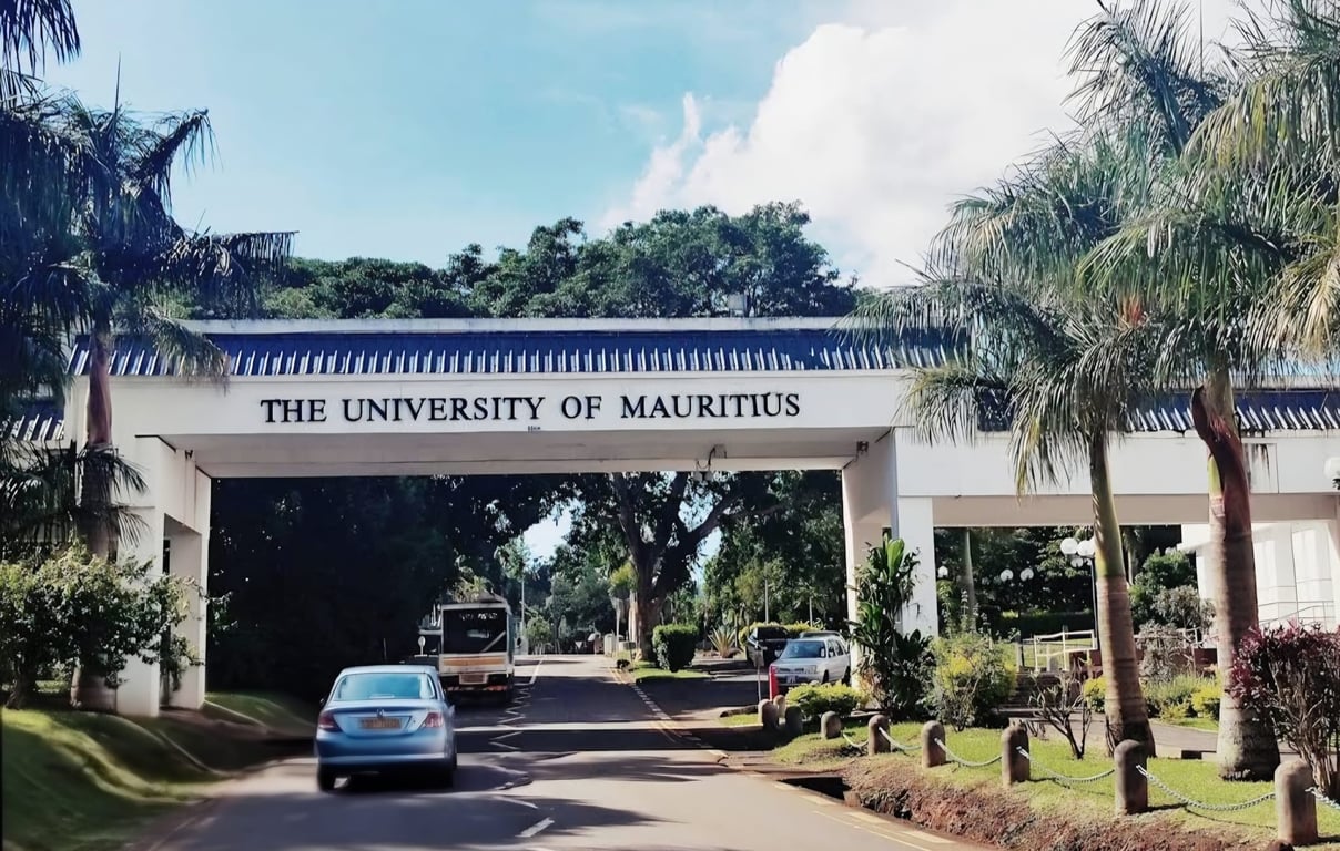 University of Mauritius vstupná brána