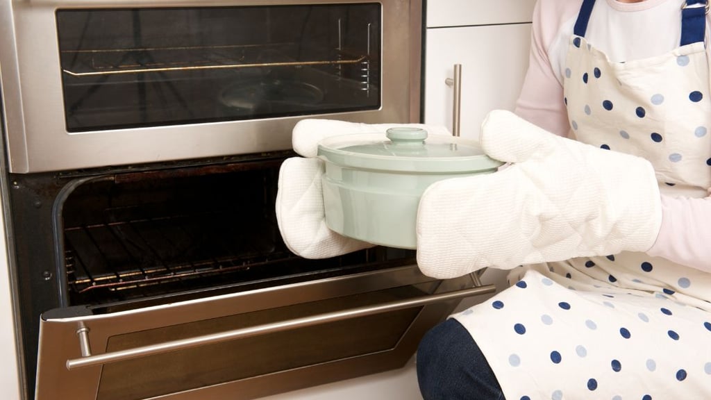 Preparing Pots and pans for the Oven