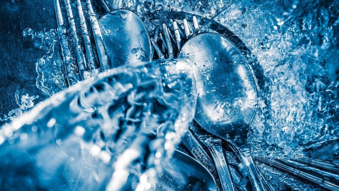 How Much Water Does a Dishwasher Use