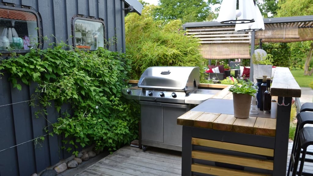 Small outdoor kitchen
