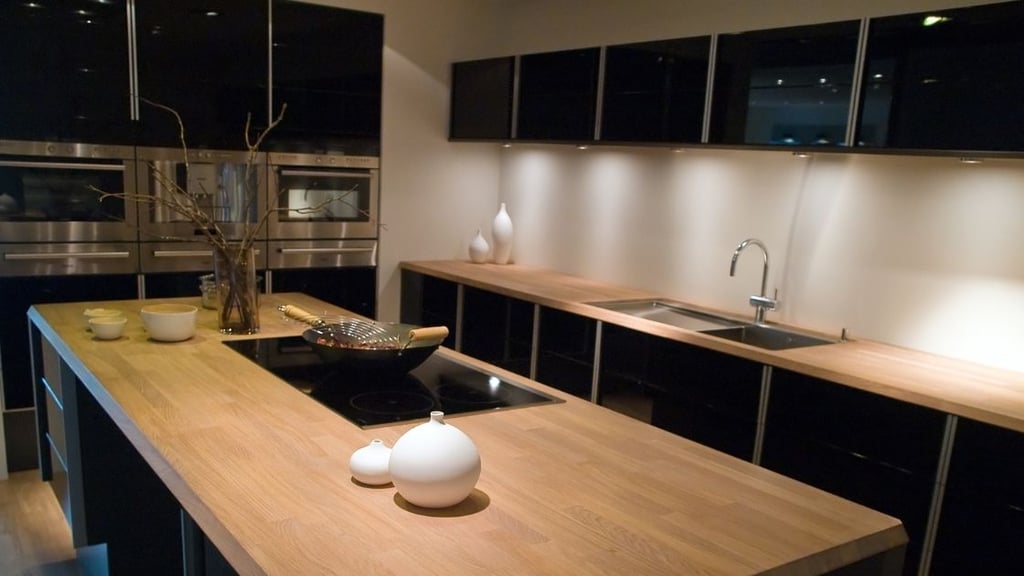 Black Kitchen Cabinets White Walls