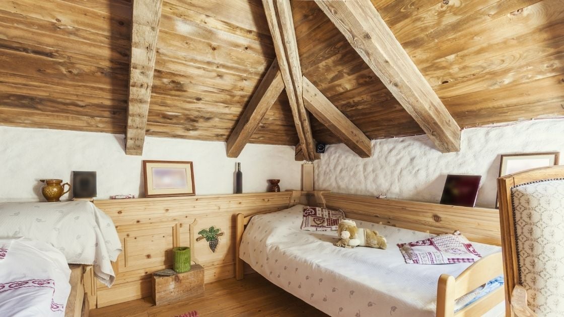 Massive beams and roof