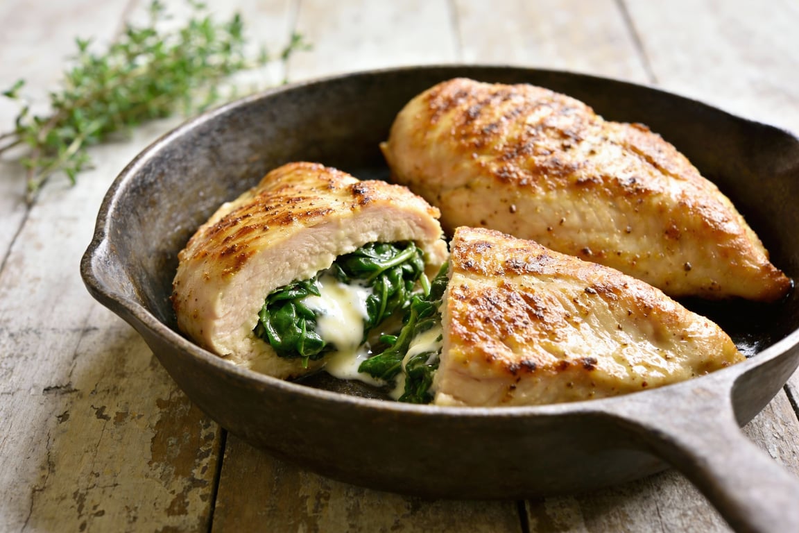 30-Minute Spinach and Cream Cheese Stuffed Chicken