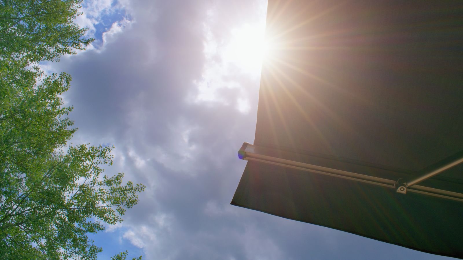 Create Your Ideal Outdoor Space with the Perfect Patio Awning
