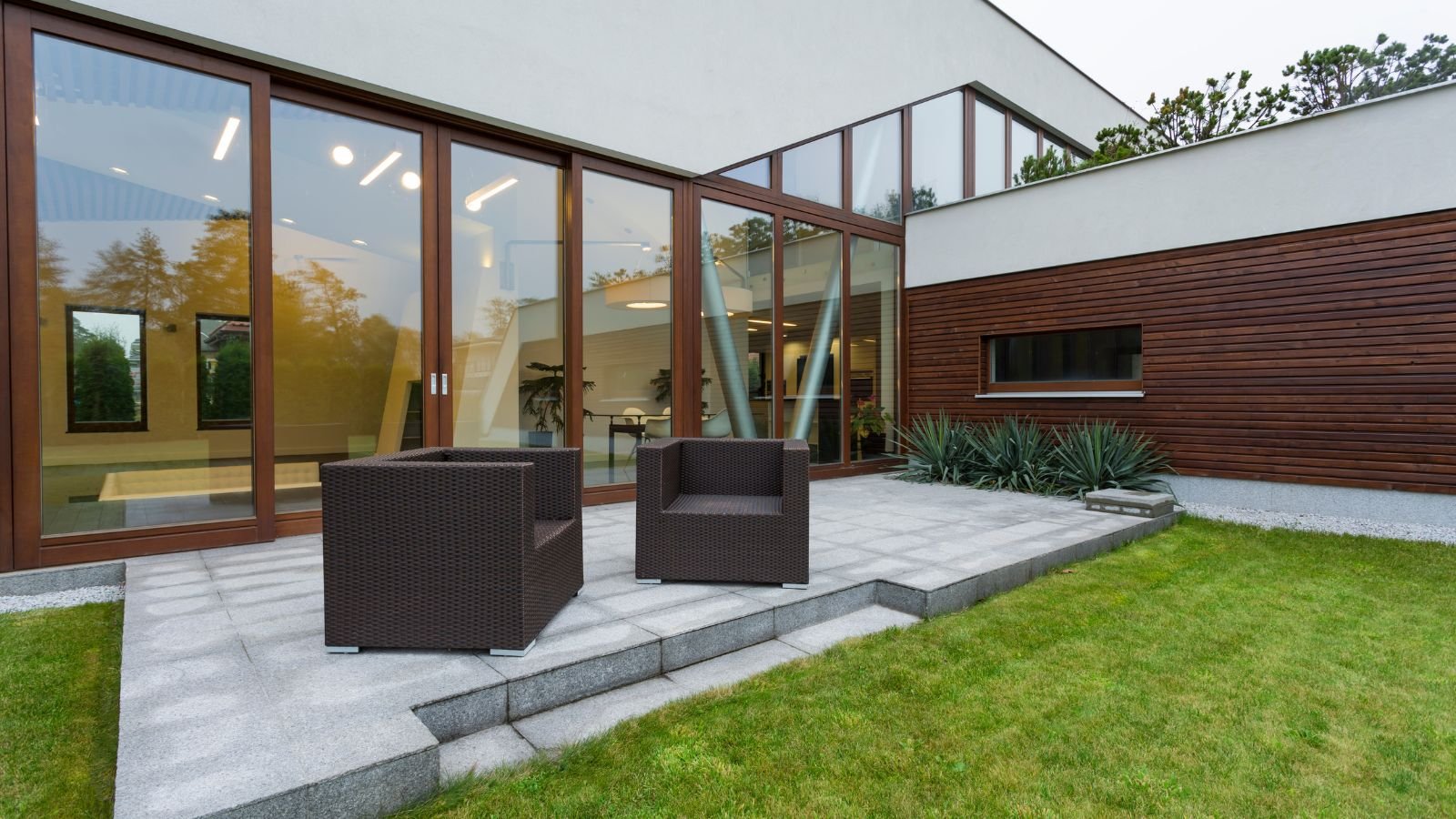 Get the perfect patio every time with a modern awning!
