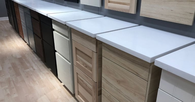 How much does it cost to cabinet a kitchen