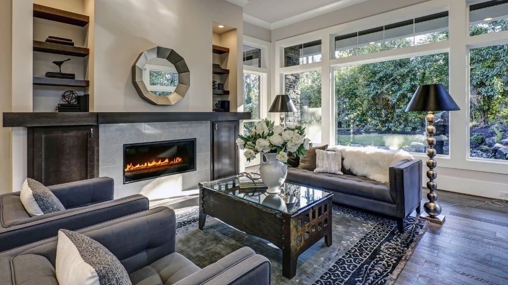 Modern Luxury Living Room With Fireplace