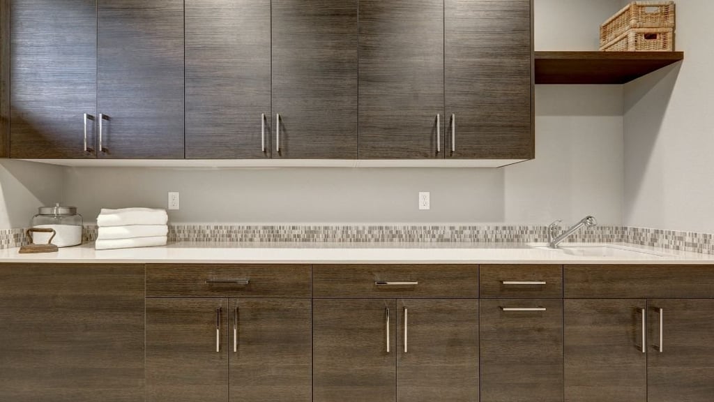 How do you put drawer pulls on Shaker cabinets