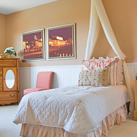 How to Maximize a Shared Bedroom