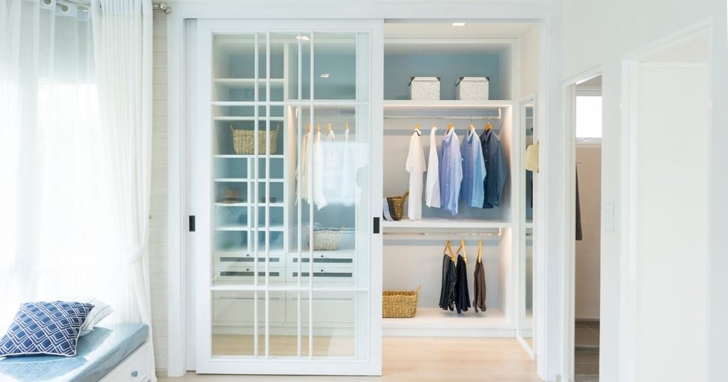 Walk in closet doors 1