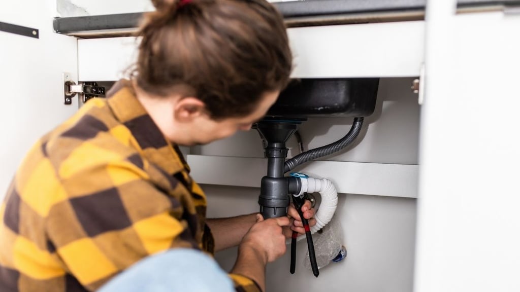 How to fix a sink trap.