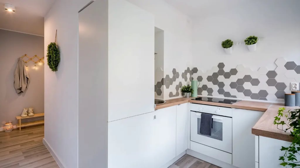 Small kitchen layout ideas