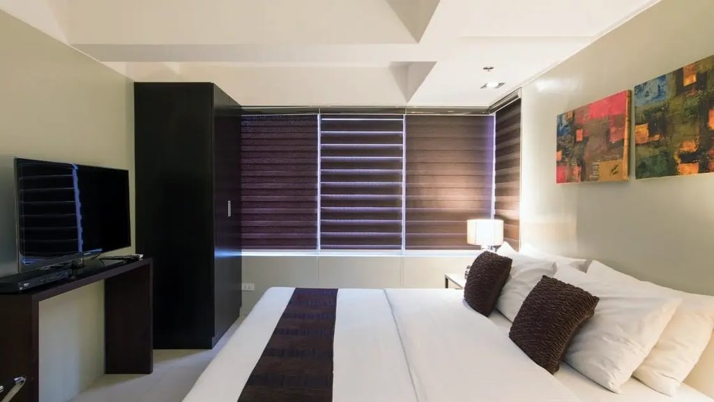 mens bedroom television