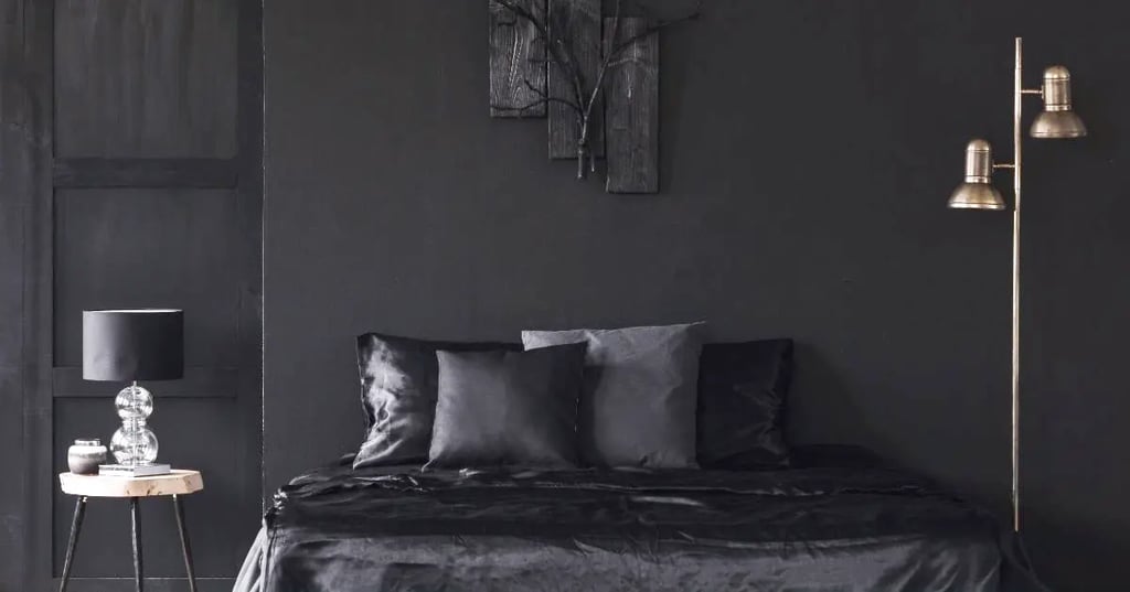 Black furniture for small bedroom