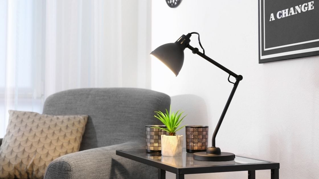 Classic Adjustable Desk Lamp